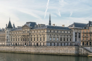 Cour de Cassation Paris 2 April 2014