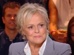 muriel-​robin-​choque-​sur-​le-​plateau-​de-​quelle-​epoque-​en-​evoquant-​l-​homophobie-​du-​milieu-​du-​cinema